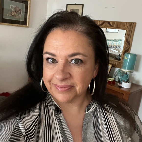 Meet your Posher, Hope - Picture 1 of 1